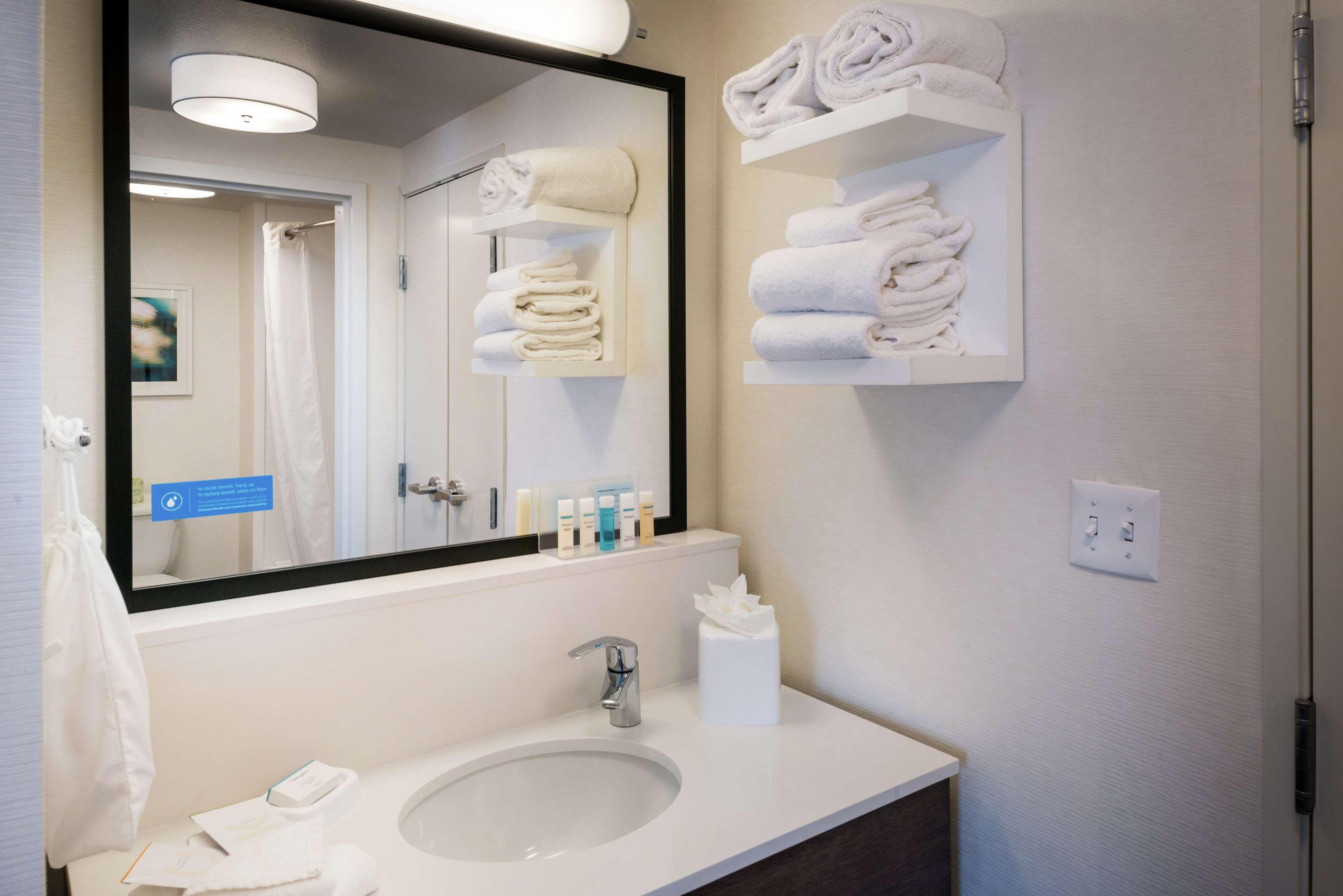 Hampton Inn & Suites Carson City Ngoại thất bức ảnh