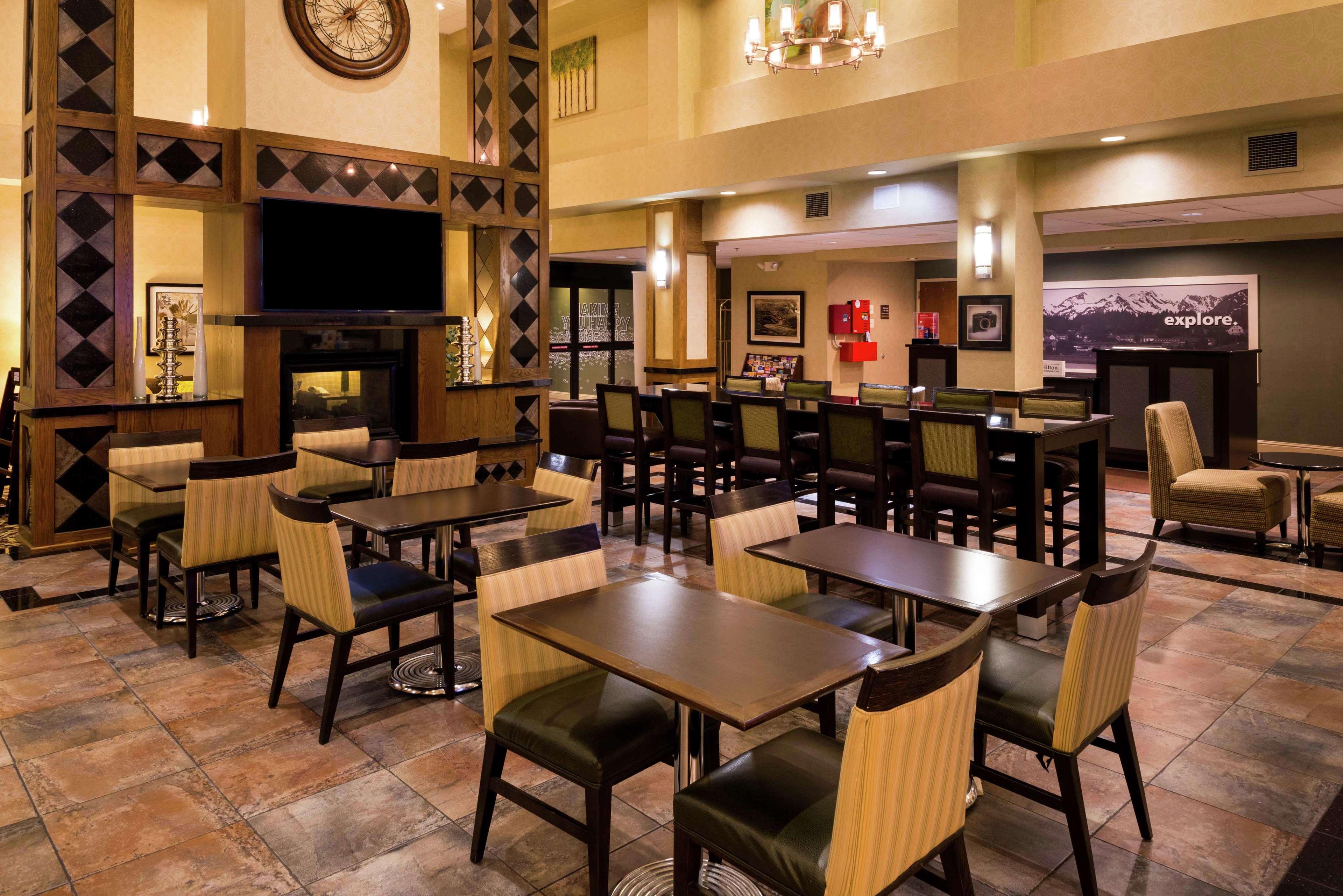 Hampton Inn & Suites Carson City Ngoại thất bức ảnh