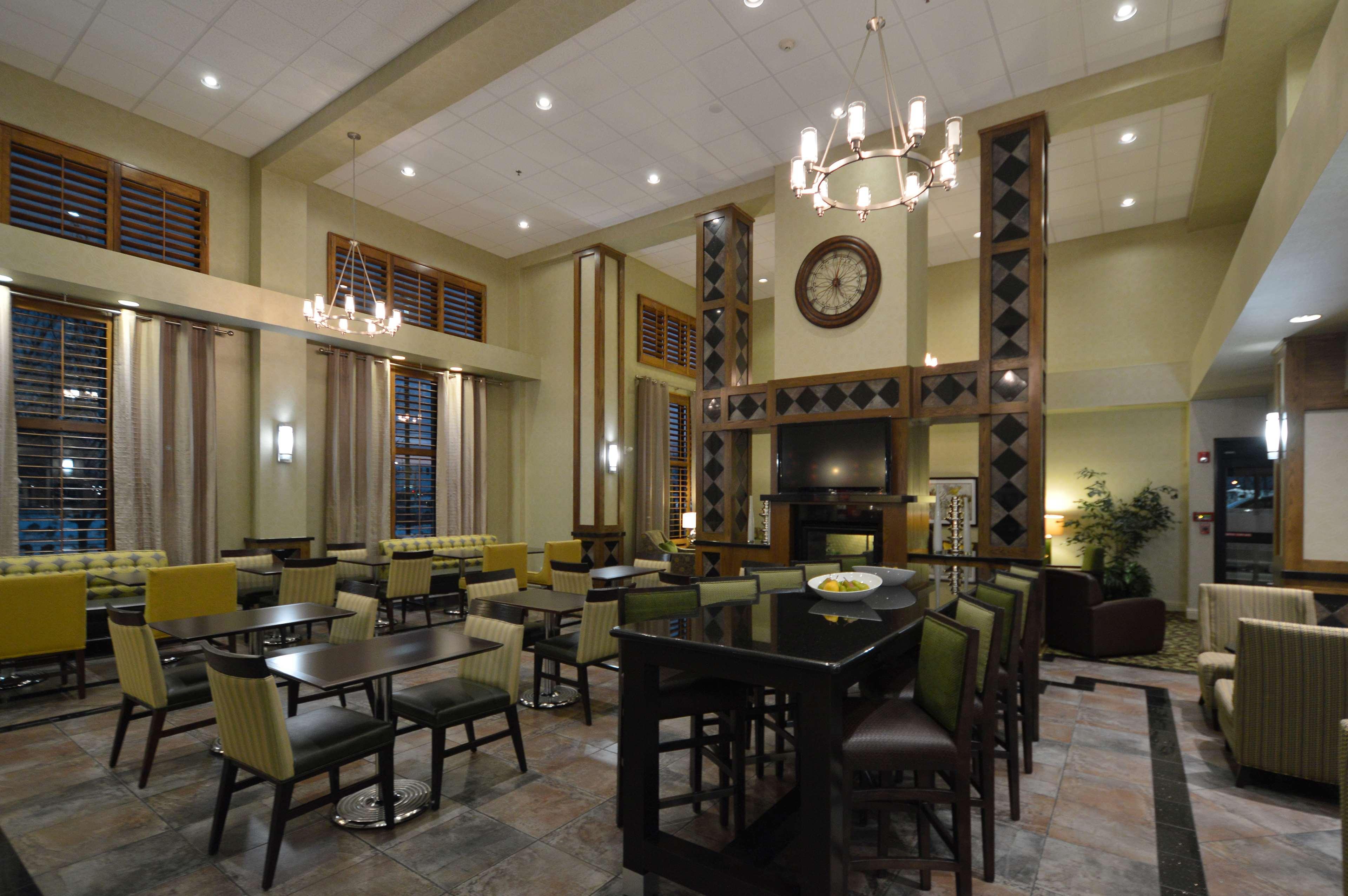 Hampton Inn & Suites Carson City Ngoại thất bức ảnh