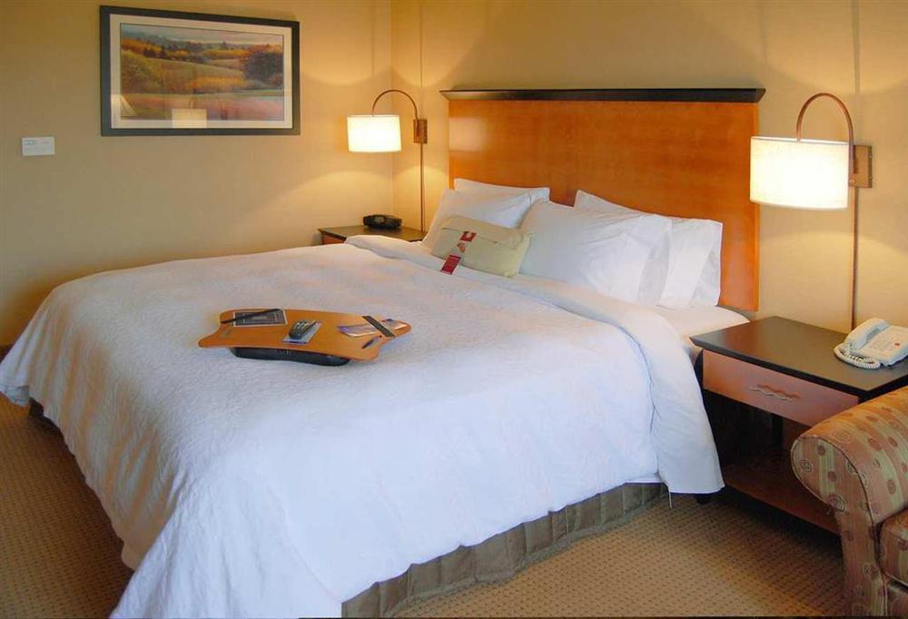 Hampton Inn & Suites Carson City Phòng bức ảnh